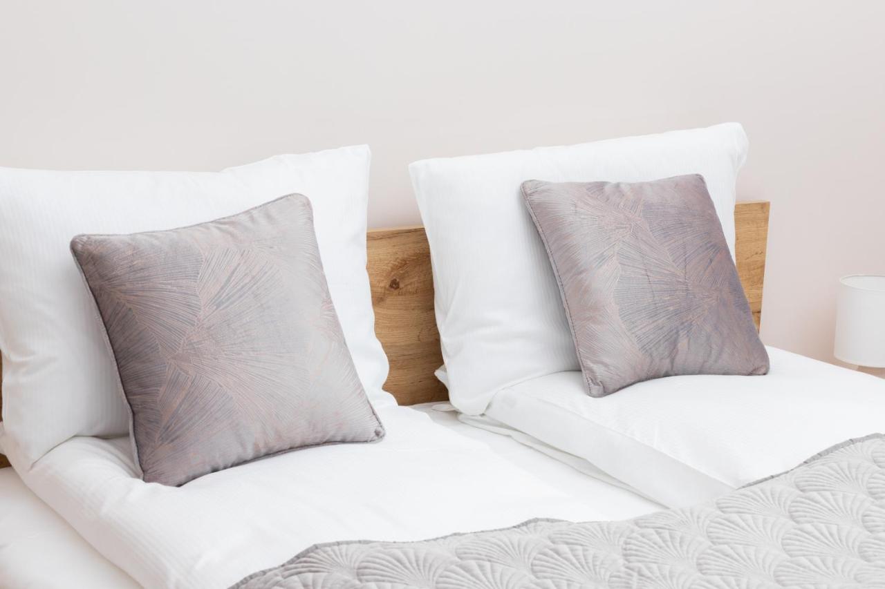 Apartment Plac Unii By Renters